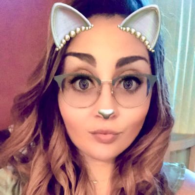 baked_withbelle's profile picture. All things cats, cannabis (legal of course, duh) and human rights✌🏽💖😘 📍Denver, CO🏔 #cannabiscommunity #iamcannabis #womenofweed