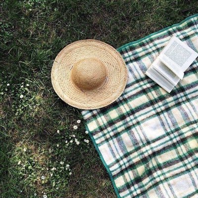 __Purethoughts's profile picture. #عنان_السماء هو سقف طموحاتي دائماً، 🌿 متفائلة، تغريداتي في مفضلتي 🕊، #أغاني 🎵 #أشعار 🔊 #الخاص مُهمل 🙅🏻‍♀️ … قليلة التواجد 🙋🏻‍♀️ ⇆ مرحباً بالجميع