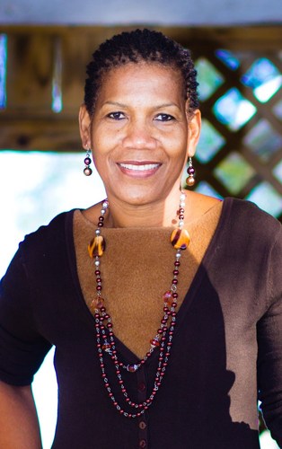 Executive Director of Dr. Roz's Healing Place
Founder of the Nu-Life and Longevity Centre
Author: We Owe it to Ourselves to be Well.