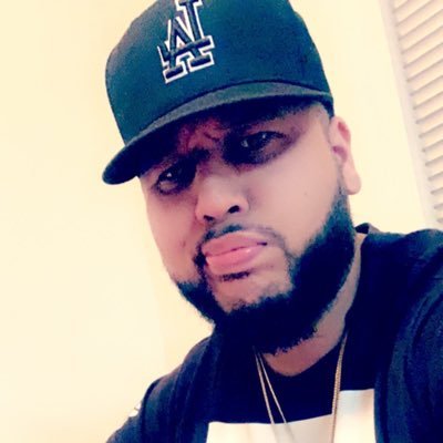 burymeinakobeb1's profile picture. LA California