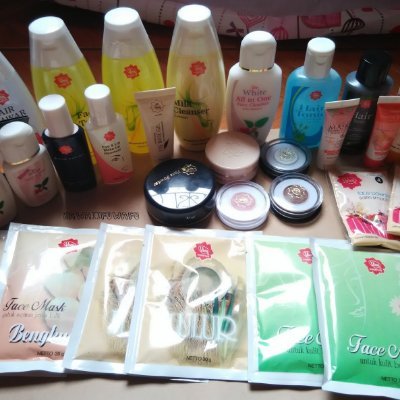 Hai Vivers, 
Yg mau order kosmetik Viva & Red-A original, bisa langung ke twitter ini ya. Terima kasih. :)