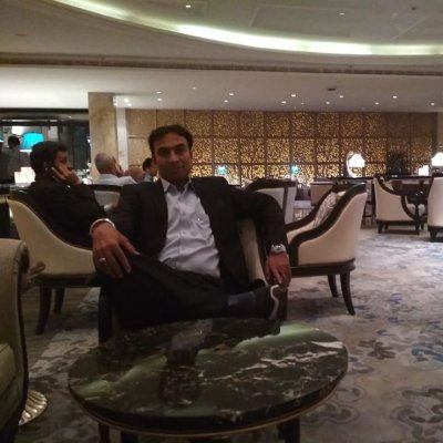 OWNER OF Shreeji Tutorials
BBA From Newport University USA,CAlifornia,Utha
B.ed from Himachal University.