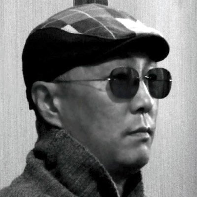 zalhuutai_novsh's profile picture. 