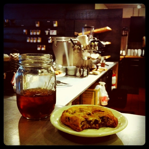 Serving up amazing coffee, fresh baked pastry, and a variety of delicious breakfast & lunch items. Dowwntown Phoenix. (NE 1st street and Washington)
