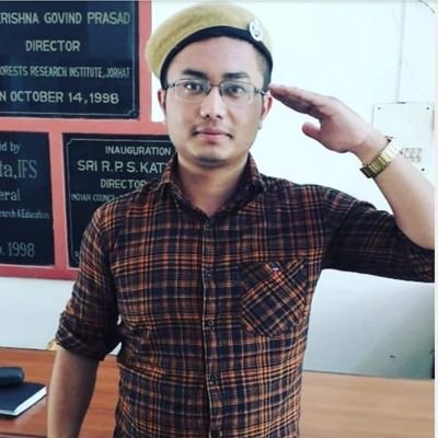 KarnajitThouna3's profile picture. 