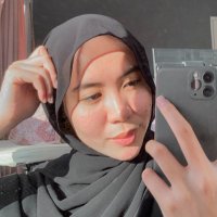Nurina Aida (@nurinaghizan_) Twitter profile photo