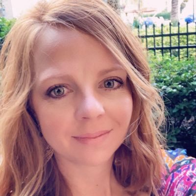 stephaniejax947's profile picture. 