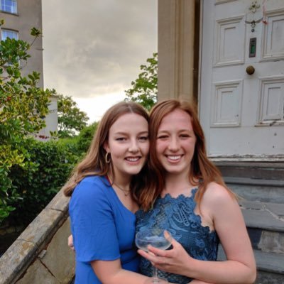 _elliej4ines_'s profile picture. 