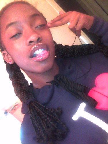 Well day kall me lala im on ma ATNT I$$h lmao bt im a koo person I keep ihht 100% all da tym nd im nt wiid da beef so yeaah bt BOOM BOOM POW!