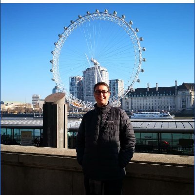 beeeteixeira's profile picture. 