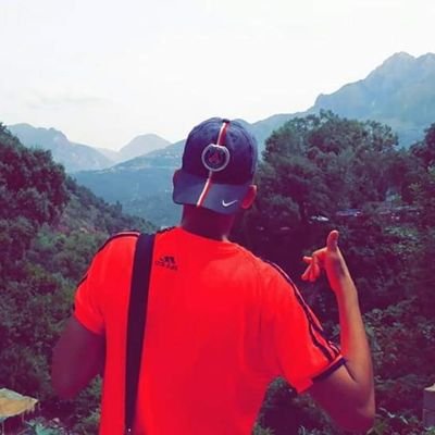 MidouTimentit's profile picture. Hii ...... 👋