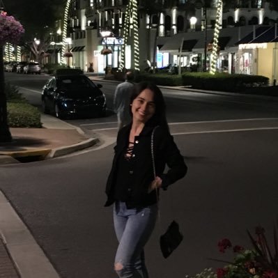 RochiSantaella's profile picture. 27. Abogada.