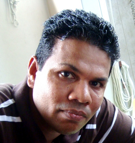 abdariz's profile picture. 