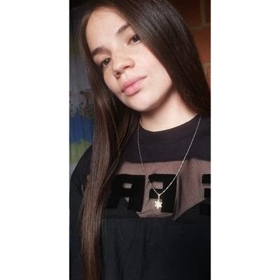 laura_t311's profile picture. 