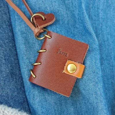 saori_cafe's profile picture. 読書とパン作りが好きな3児のママ / ミステリー好き / 読書好きな方仲良くしてください🐍

❃ 積み本は３桁～🙄♥
✍伊坂幸太郎/宮部みゆき/恩田陸/澤村御影/東野圭吾/(敬称略🙇‍♀️)