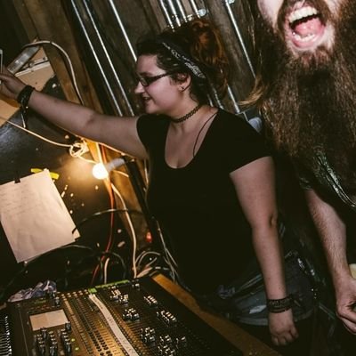 There's Magic Everywhere you go ♪
Previously living my best Sound Engineer life ♪
Views & thoughts are completely my own & do not reflect that of my employers