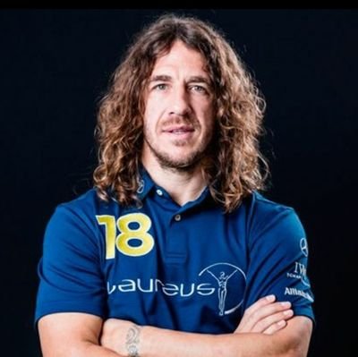 Jugador de Clubes Pro Profesional.
Posición: LD/DFC
Experiencia en 5ª, 4ª y 3ª división.