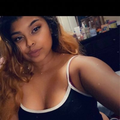 Victori82867867's profile picture. 