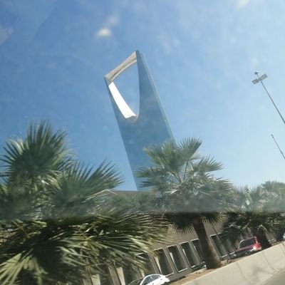 ‏‏‏إنساني