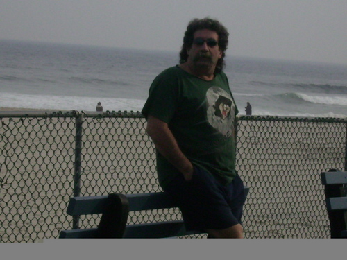 Brooklyn born,florida 4 awhile, now ...airbrush artist,&  truckin here in Jersey.