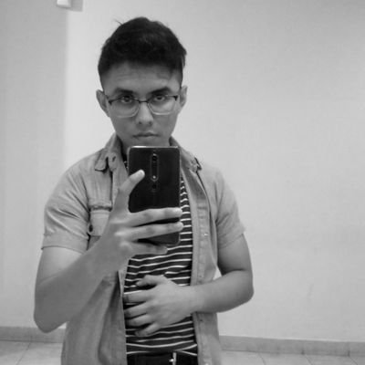 Ecan__'s profile picture. “Todo aquello que el hombre ignora, no existe para él; por eso el #universo de cada uno, se resume al tamaño de su saber”