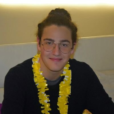 ComesDev's profile picture. Estudiant de videojocs