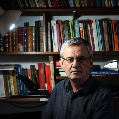 Professor Emérito da USP. Autor de mais de 30 livros, incluindo obras de sociologia, mitologia e ficção. Um dos fundadores do Instituto Datafolha