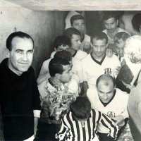 Direttore (@direttore_1) Twitter profile photo