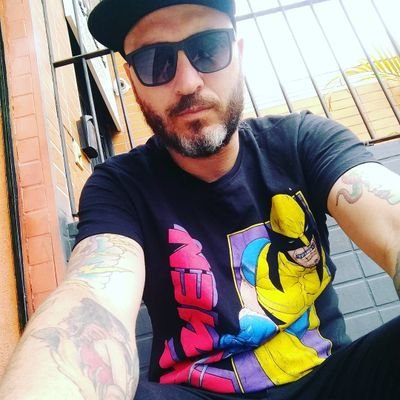 Professor de História, Corinthiano e ateador de fogo nos FASCISTAS!
