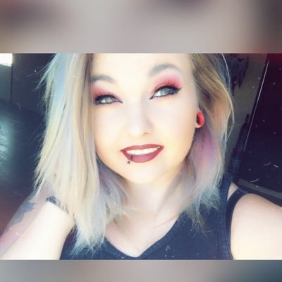 Aspenlr__'s profile picture. Snapchat: Malfunction2597