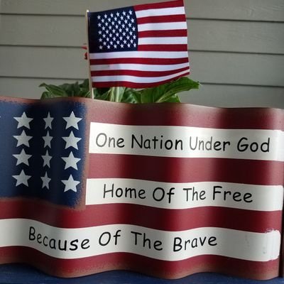 Zeebe12's profile picture. Have to use this secondary account. Jackie notified me on 5/31/20 I made some Hollyweird babies cry. My account is still blocked b/c will NOT take down my post!