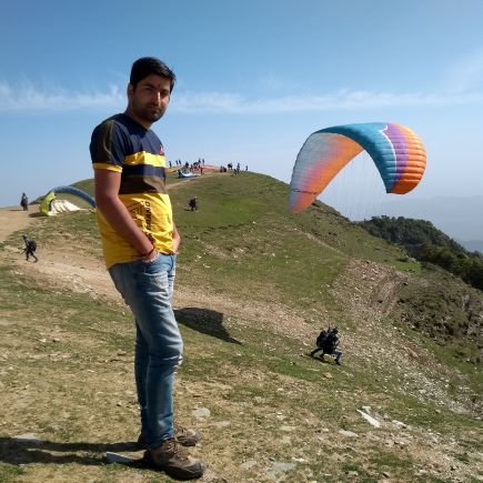 VickalKaushal's profile picture. 