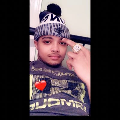 JBKnowss's profile picture. Class Of 2k18 🎓💸 Amosc @jpbenjamin 👻