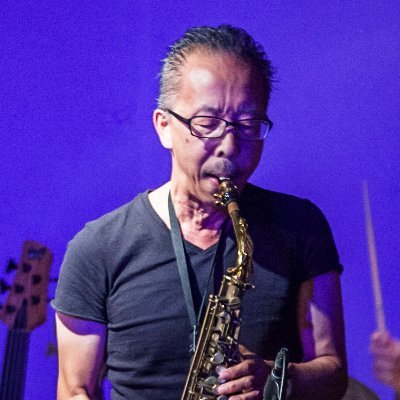 サックス奏者 プロデューサー Music Instructor MOP代表 IRMA役員 
https://t.co/yaYWhtuUOw https://t.co/JusD8jNE61 https://t.co/rB8VmZRn6Y https://t.co/Xk8qn8f7h9