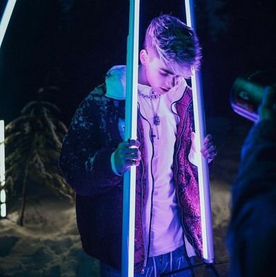 ✨fan account || limelight🍋💡youn1t 💜 edm song enthusiast 🎶