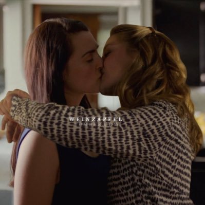 supercorp_is's profile picture. Fan account for many ships