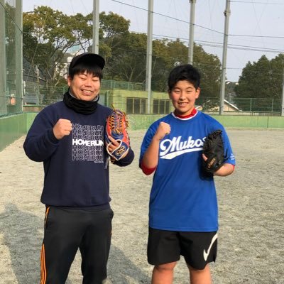 oeM3efmhd5XTC5r's profile picture. 高校2年野球をはじめて🎵、9年目の娘を支える、母ちゃんです。😊プロを目指していましたが、⚾️プロが無くなってしまった今、進路は、どうしたものか😅🥺死ぬまで野球に関わって行きたい娘の1番の応援団長のつもりです。皆様‼️娘＆女子野球の応援📣何卒、宜しくお願いします🙇‍♀️🙏😉