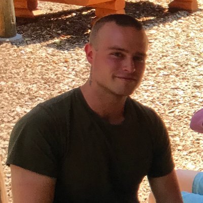 Jonas31074397's profile picture. Vielseitige Interessen