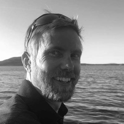 hAmpzter's profile picture. A geeky systems architect with a passion for the latest and greatest in nerd stuff!
Occasionally just write about nothing. 
Creator of #mjukisbyxad