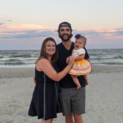 andreww81134331's profile picture. Jesus is my savior, Husband, Father of one little girl, Fantasy Football, Go Braves WS champs 2021, ¡Yo Soy La Bestia!