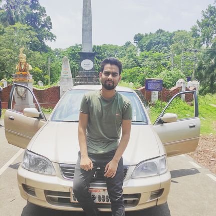 Suman71762342's profile picture. I'm a simple boy 😊💖