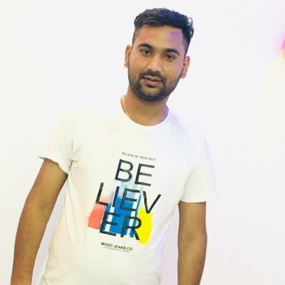 vinay12h's profile picture. 