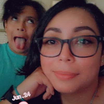 gaviden's profile picture. 🌎Dual Language teacher 🇲🇽🇭🇳🇳🇮🇺🇲🇸🇻🇬🇹
👩‍🏫 5th Grade teacher
🎉 SAISD PROUD 
👨‍👩‍👧‍👦 mother of two
🤓 GCU Master Student
#productofmydistrict