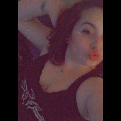 grrlbomb's profile picture. kitties. funeral life. existential crises 24/7.