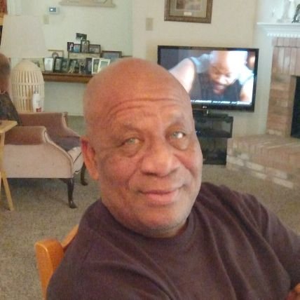 HowardR33754334's profile picture. 