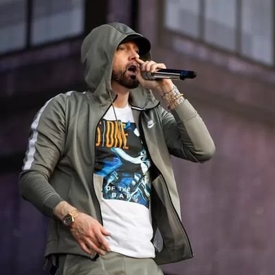 'I say what I want to say and do what I want to do. There's no in between. People will either love you for it or hate you for it.' - Eminem