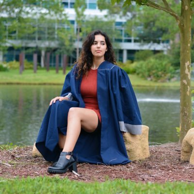 FlREFLYED's profile picture. that well spoken token, who ain't been heard ~ she/her