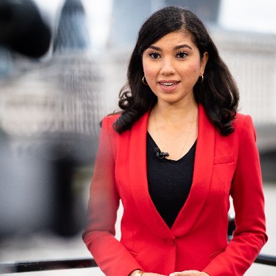 @CNN Correspondent based in London. Egyptian-born, ATL-raised, LDN-adopted. Forever curious.