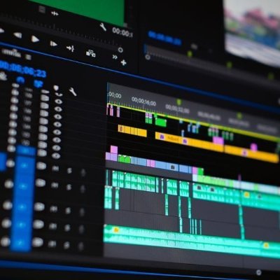 Videographer | Editor | Colorist 
 Whatsapp + 256 754 652656