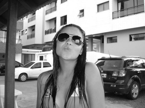 AnaBassoo's profile picture. 